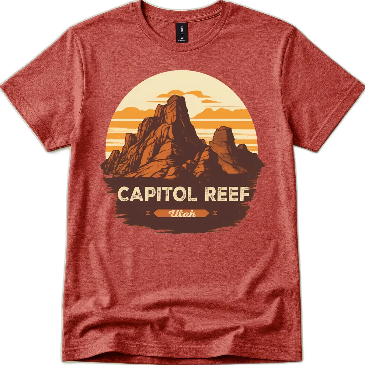 Capitol Reef Utah Desert Rock Formation T-Shirt in Heather Cardinal