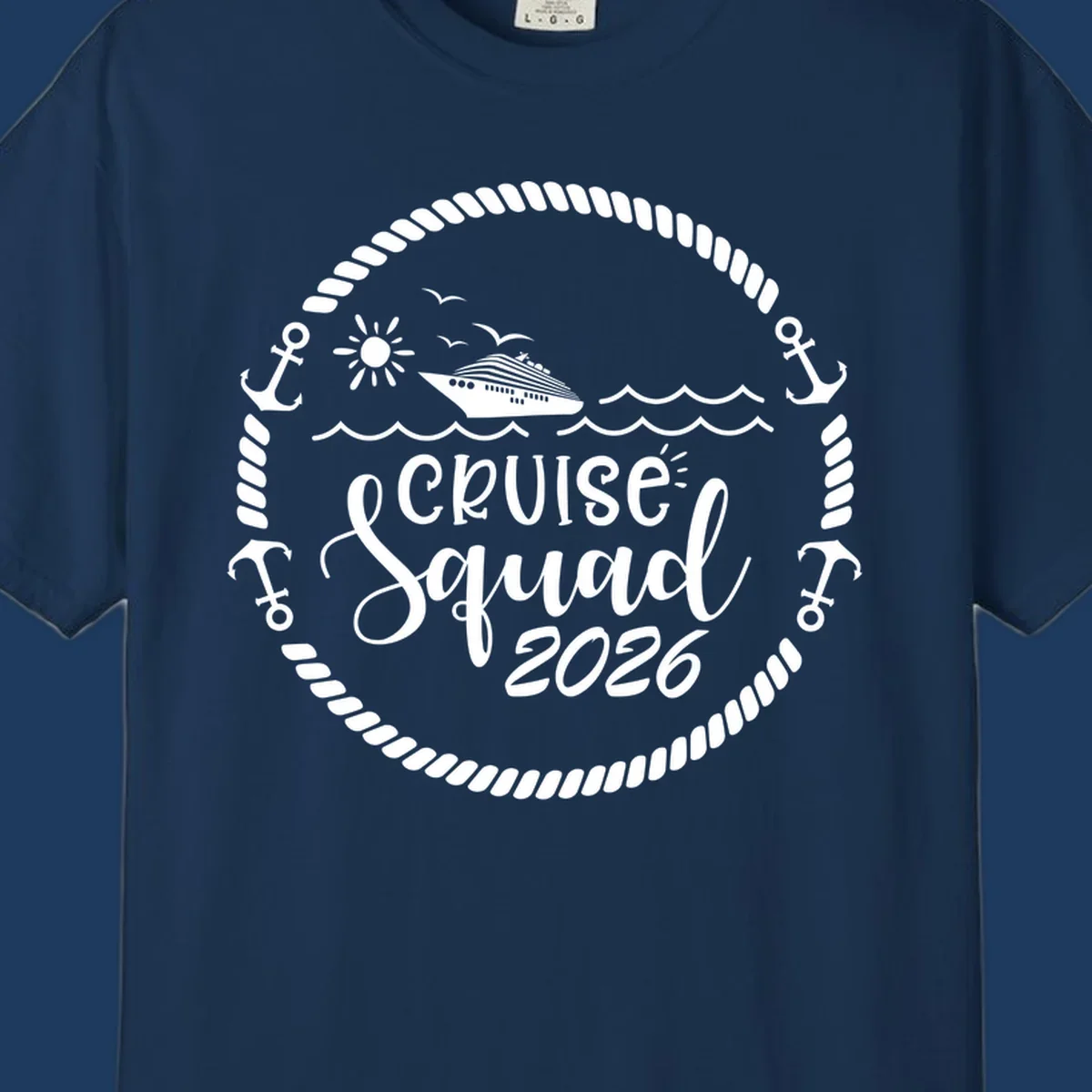 Cruise Squad 2026 circular badge design with ship, sun, seagulls, waves, anchors and rope border on gray background