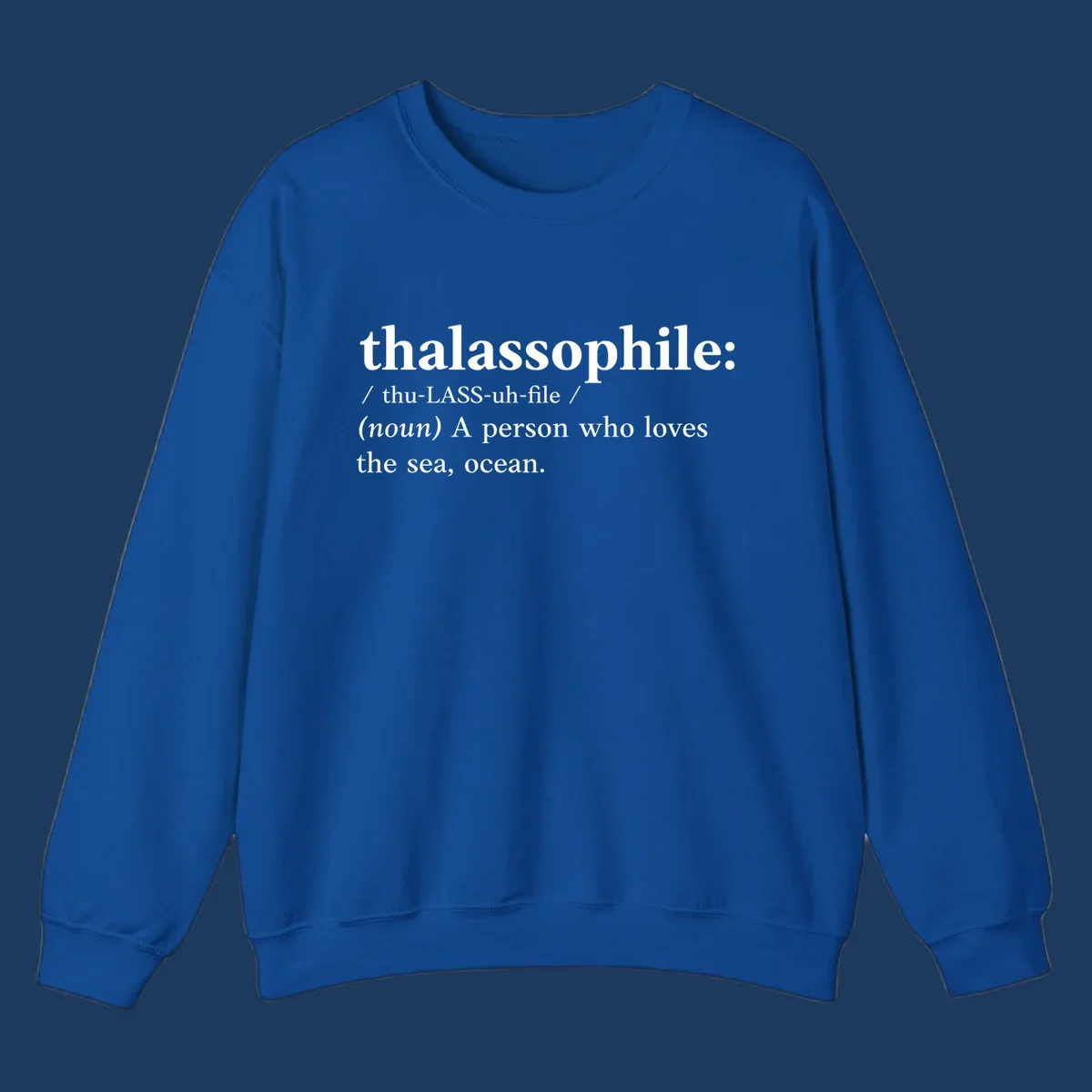 Dictionary-style definition of thalassophile, meaning a person who loves the sea and ocean, in white text on gray background