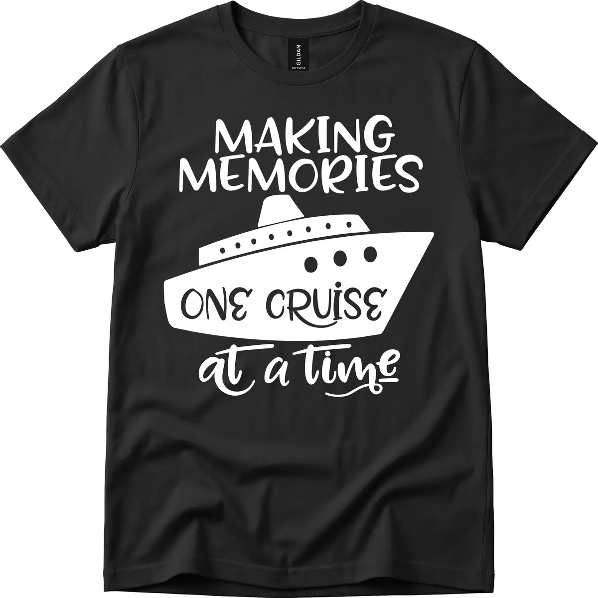 Making Memories One Cruise At A Time T-Shirt in Black