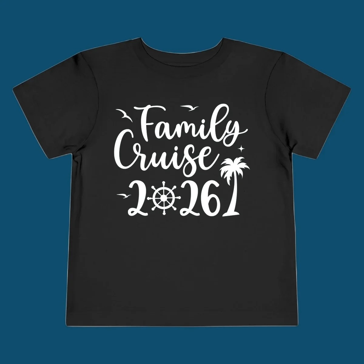 A "Family Cruise 2026" design with birds, a ship's wheel, stars, and a palm tree, celebrating a family cruise.