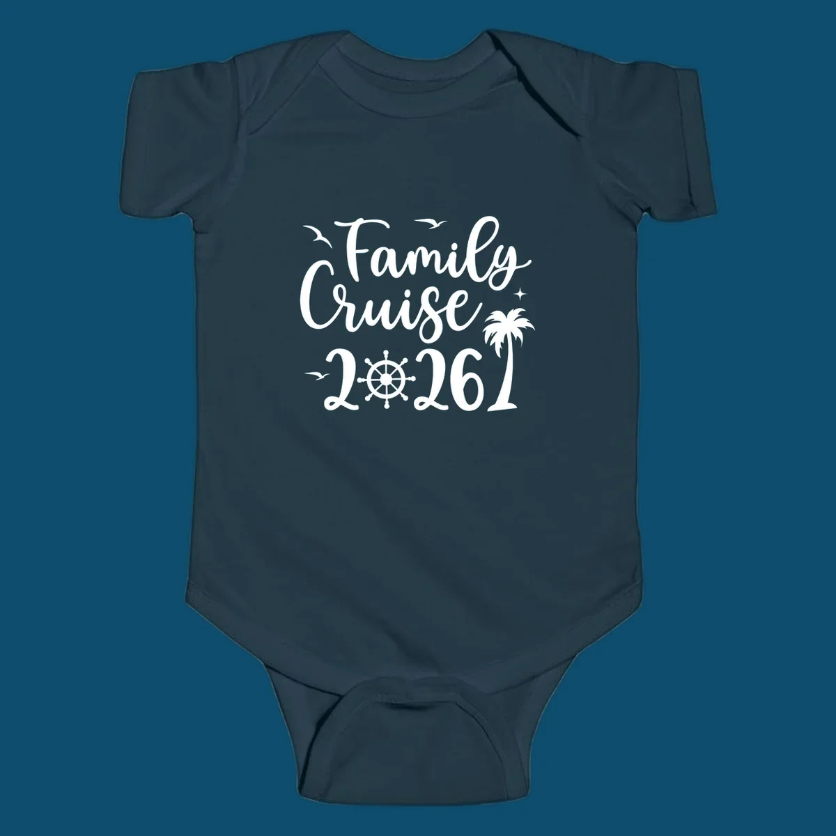 White script text 'Family Cruise 2026' with seagulls, stars, a ship's wheel, and a palm tree, for a family-cruise-2026 shirt.