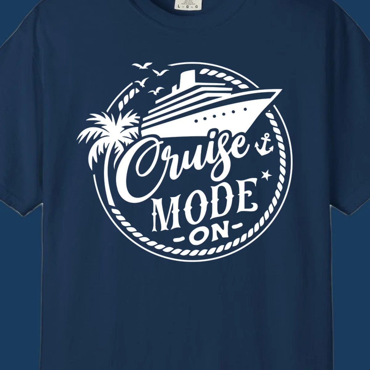 Cruise mode on badge with ship, palm tree, and text.