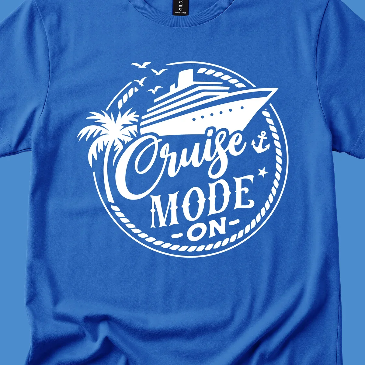 Cruise mode on badge with ship, palm tree, and text.