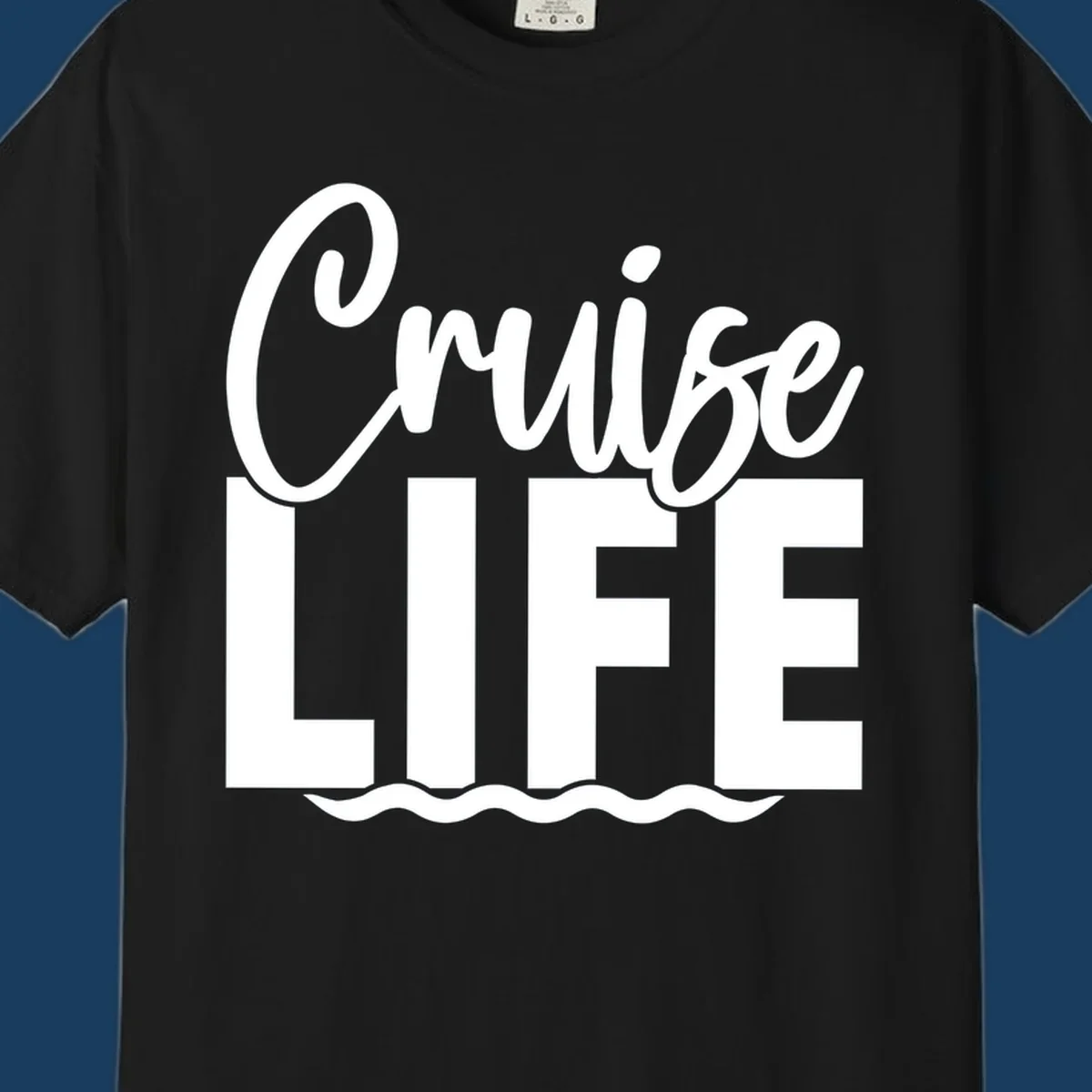 White text 'Cruise LIFE' with wavy lines underneath, representing the cruise life.