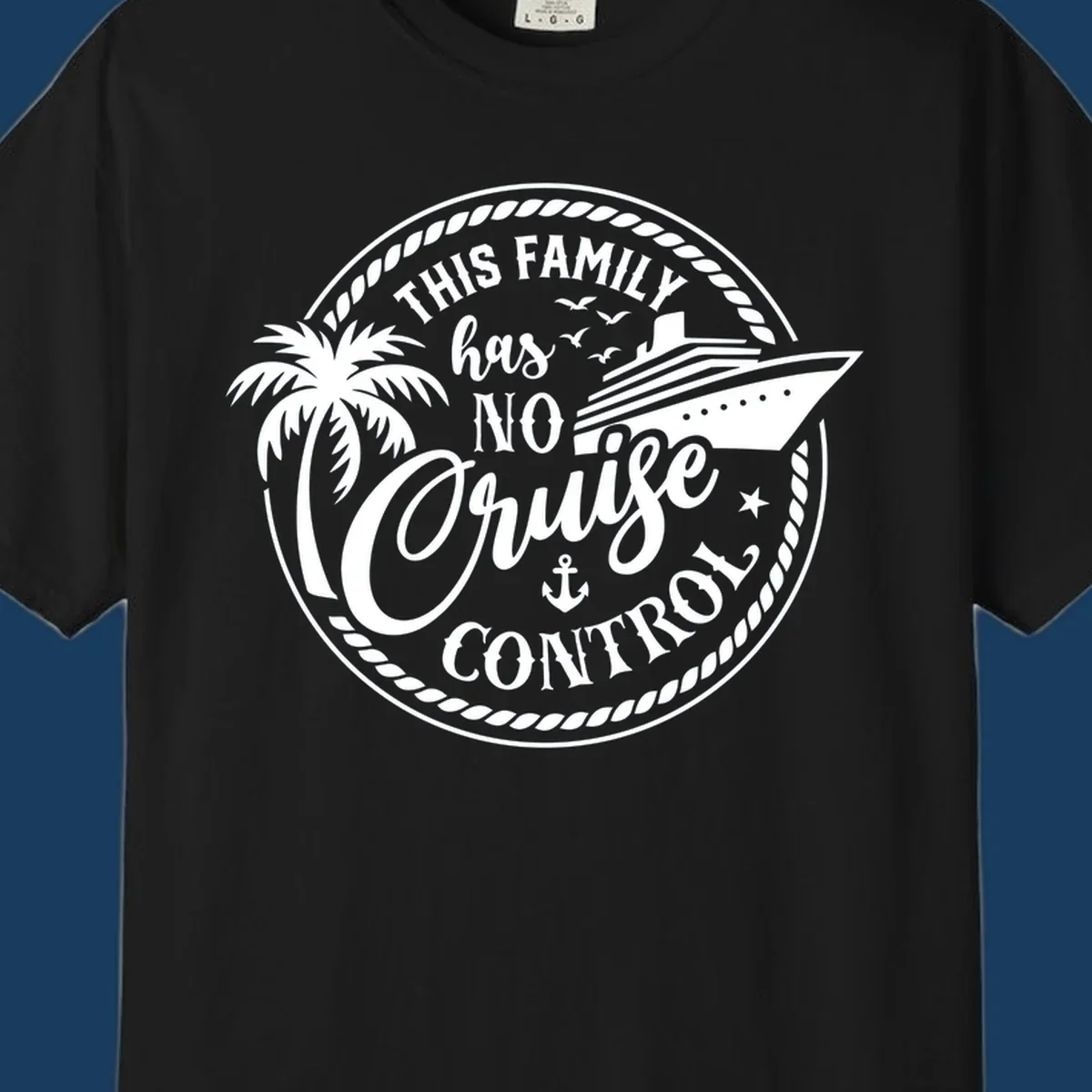 Funny cruise design with text 'This Family Has No Cruise Control', a cruise ship, and a palm tree. Primary keyword root: no-cruise-control