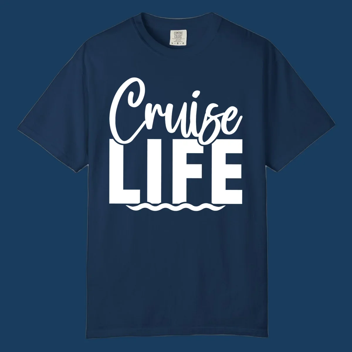 Cruise Life text with ocean waves graphic. Primary keyword: cruise-life-waves.