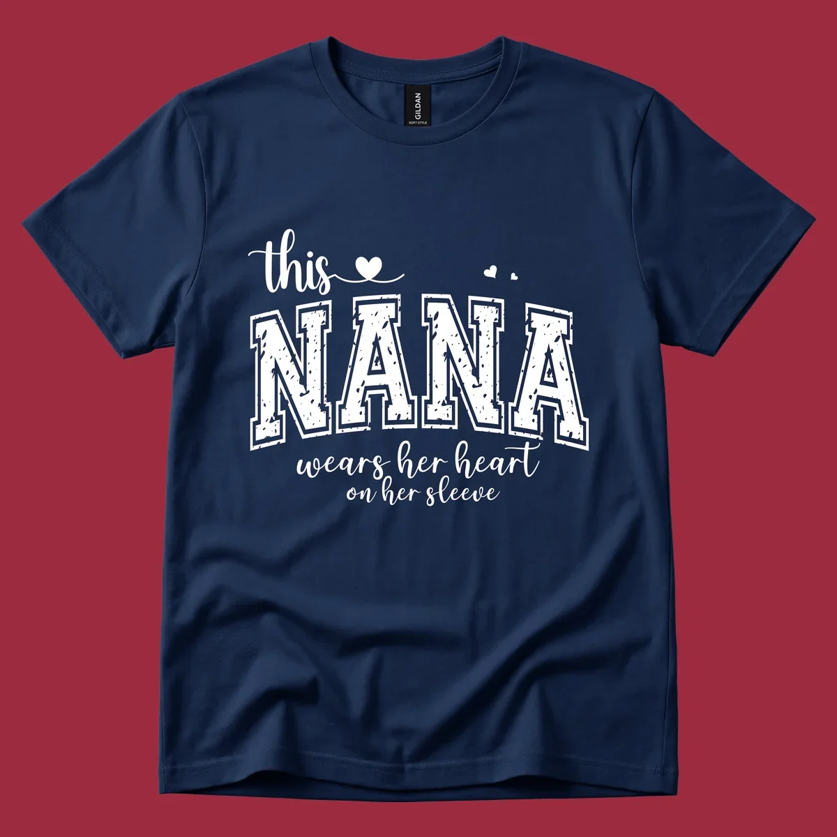 Text design for Nana that says 'this nana wears her heart on her sleeve' with heart accents.