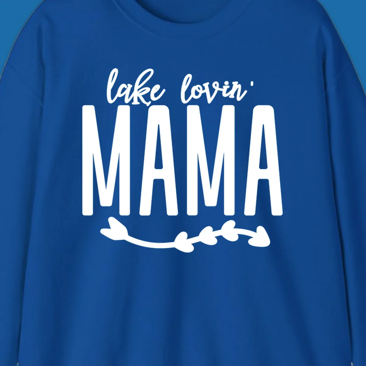 Lake lovin mama text with arrow graphic
