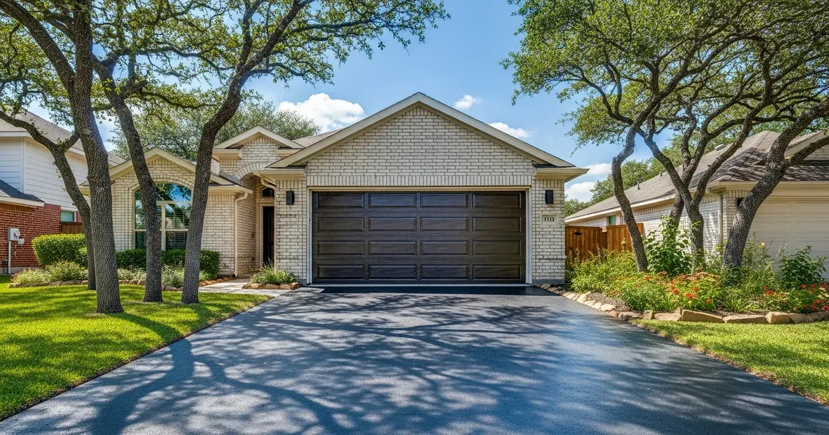 How Much Does a Garage Door Replacement Cost in Denton?