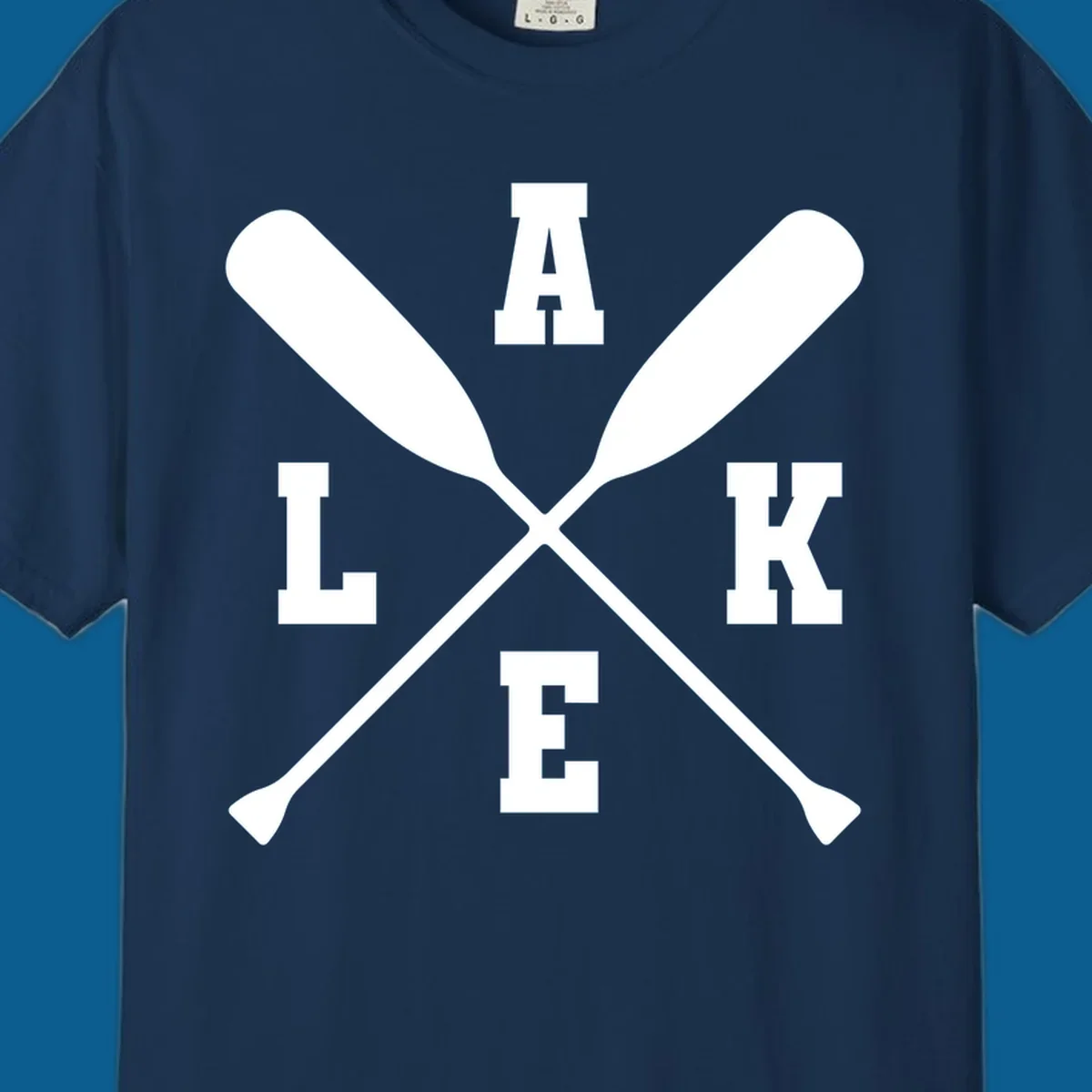 Lake life crossed oars design with the word LAKE.