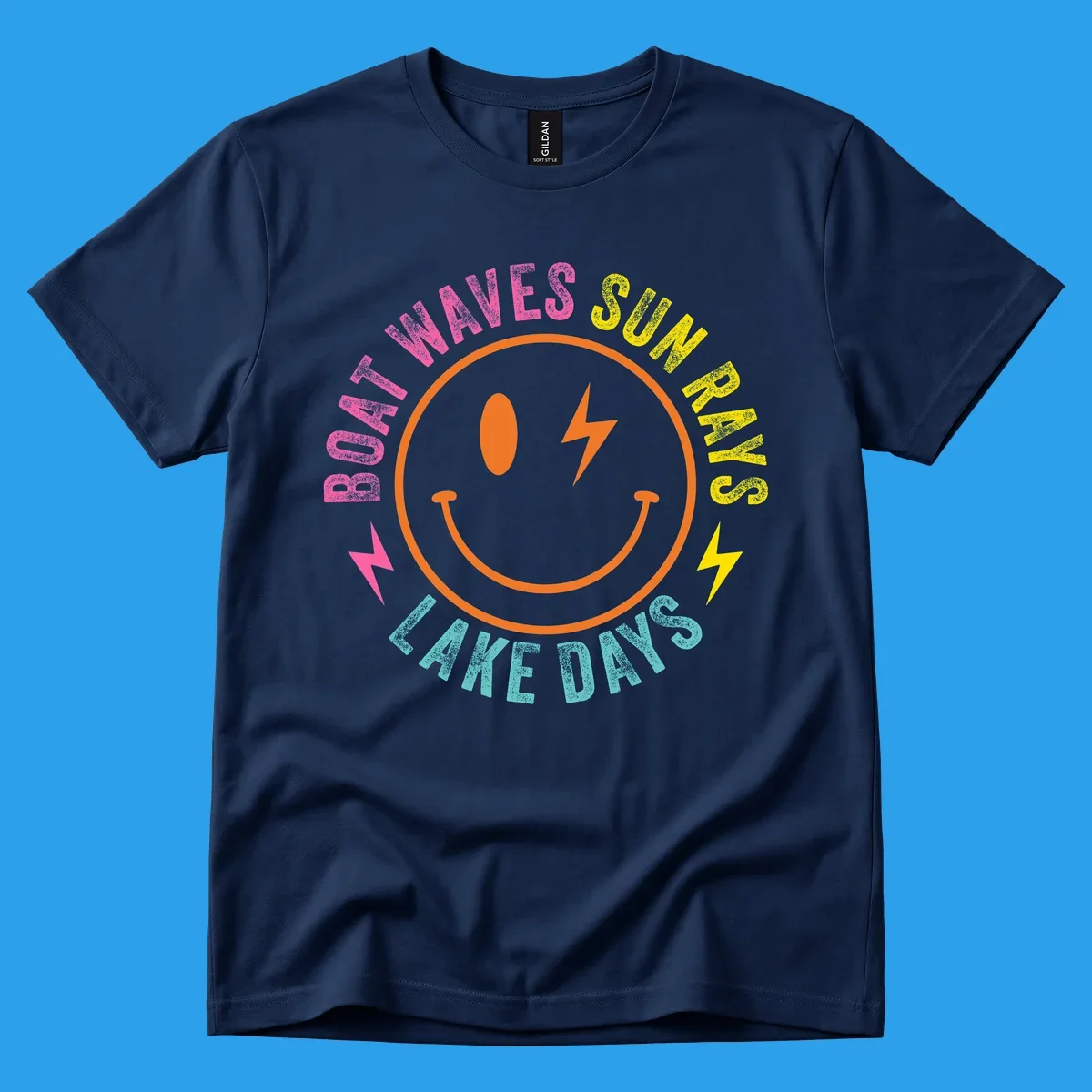 Smiley face with lightning bolt and text 'BOAT WAVES SUN RAYS LAKE DAYS' in a circle. Lake-life smiley.