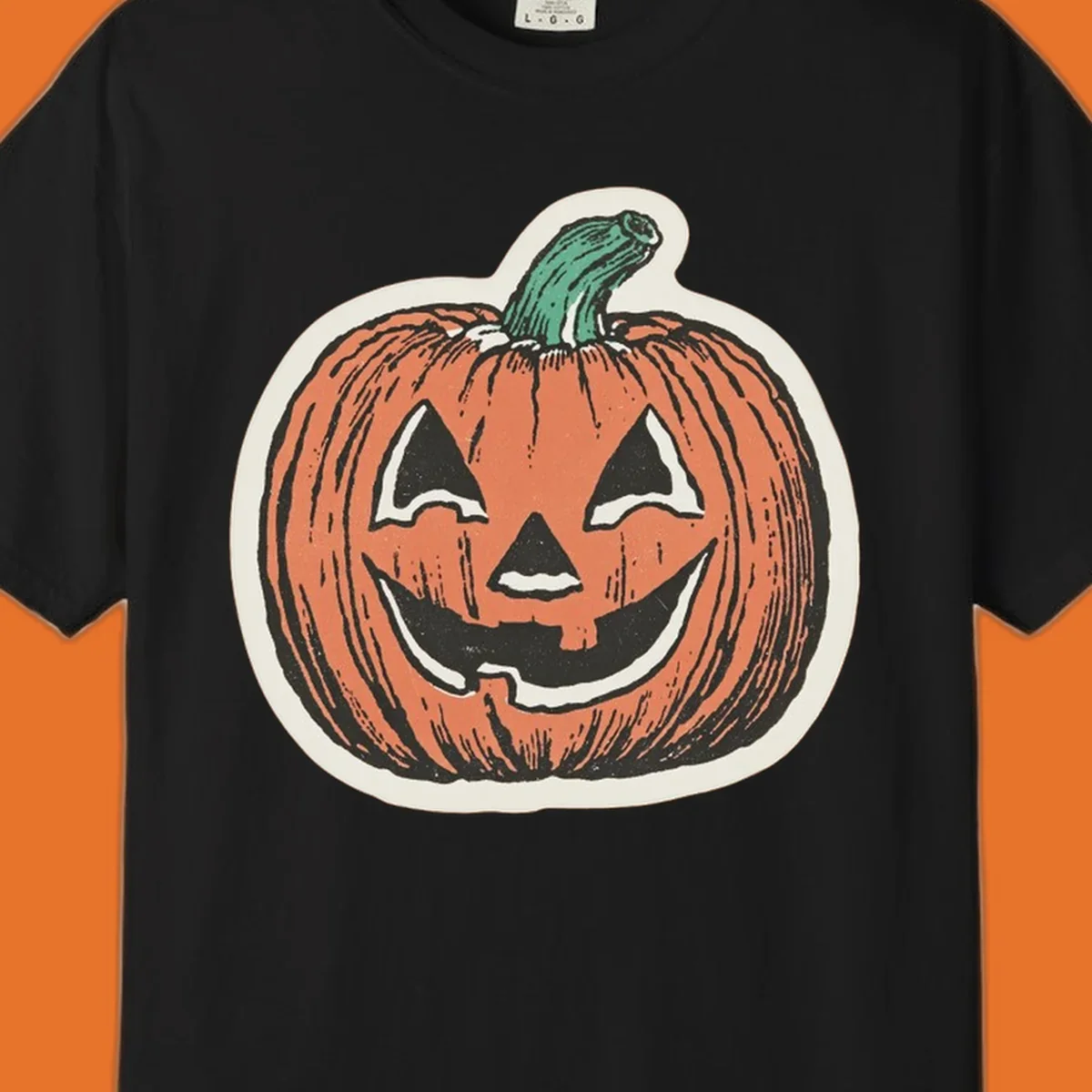 Vintage halloween pumpkin grin jack o lantern illustration.