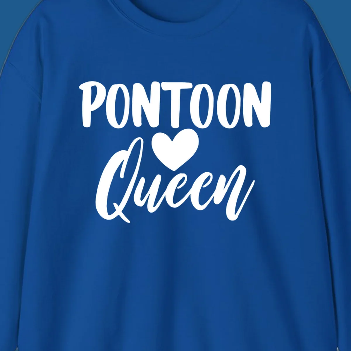 Pontoon Queen text with a heart graphic.