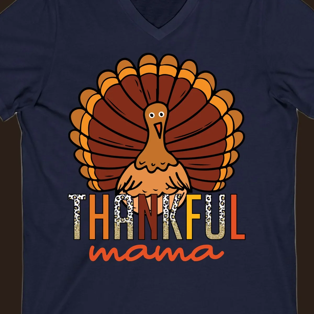 Thankful Mama turkey illustration with leopard print and glitter text for Thanksgiving.