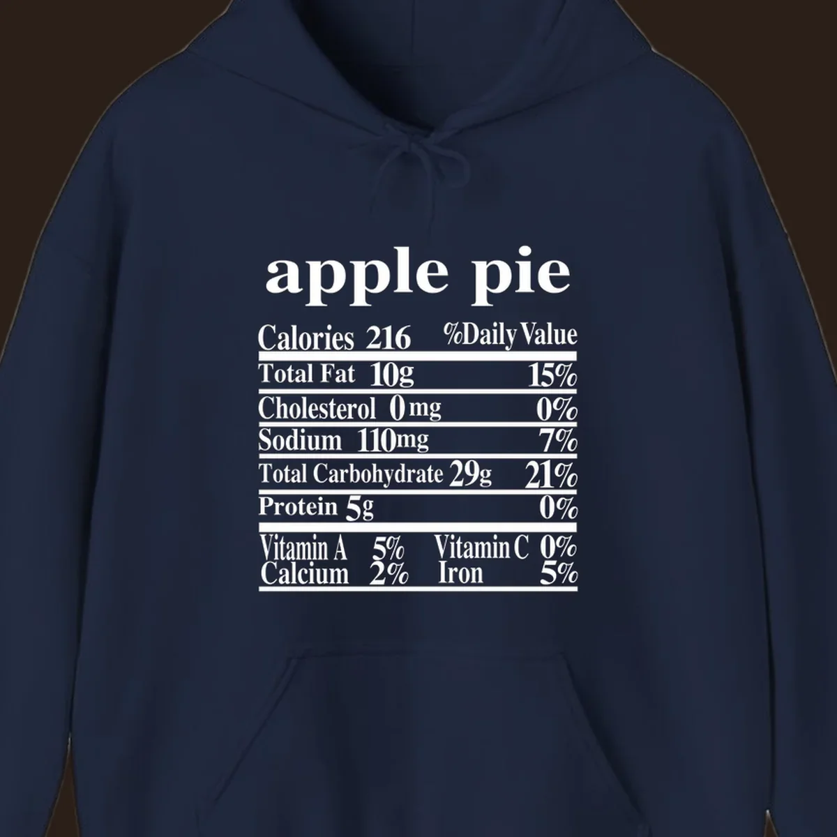 Apple pie nutrition facts label design with calories, fat, carbs, and vitamins.