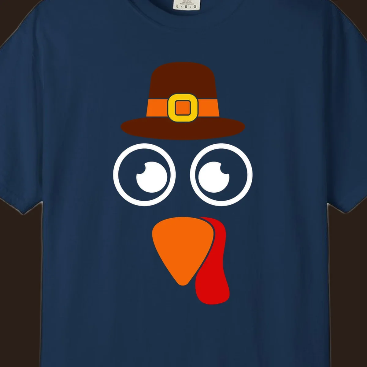 Cute Thanksgiving turkey face with pilgrim hat.