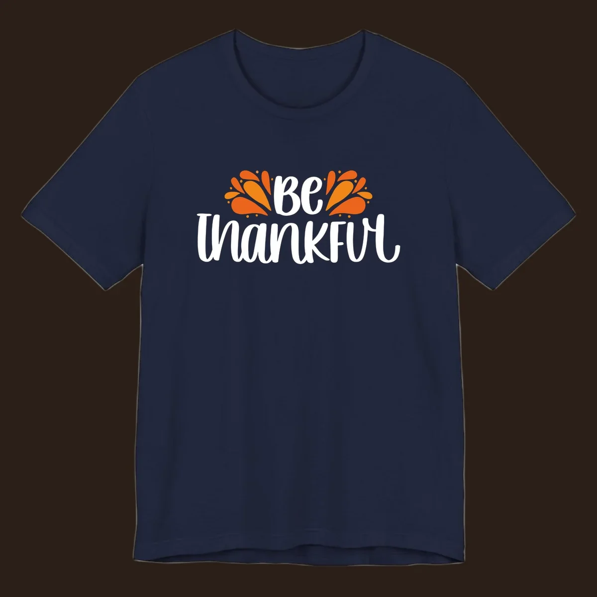Be Thankful fall leaves typography design
