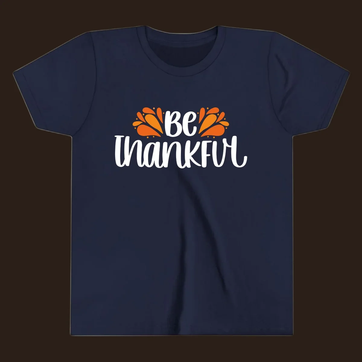 Be Thankful fall leaves typography design