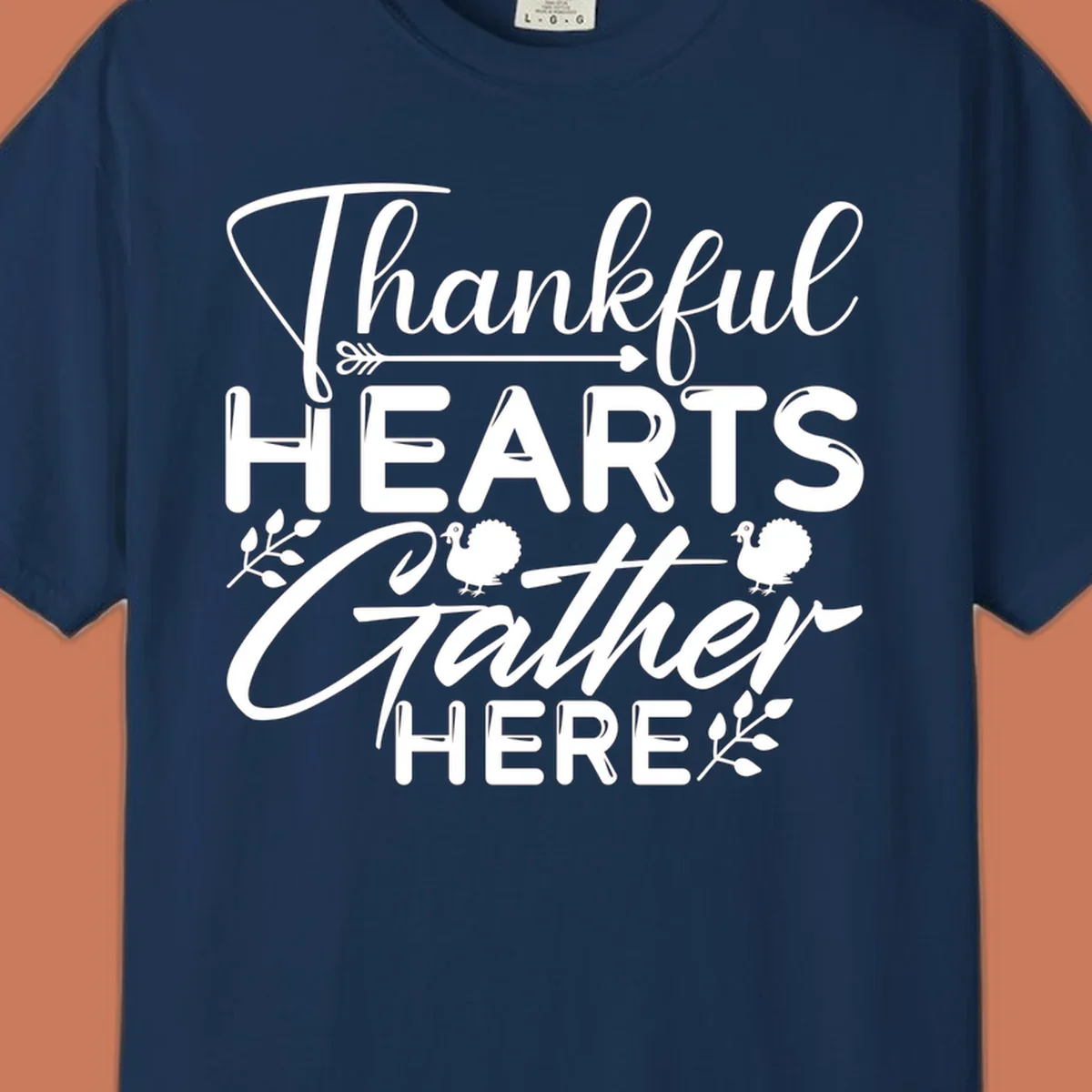 Thankful Hearts Gather Here text with turkeys and leaves for Thanksgiving. 