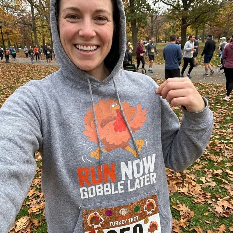 How to Decorate Your Turkey Trot Bib (And Make It Photo-Ready) - Turkey Trot Shirts