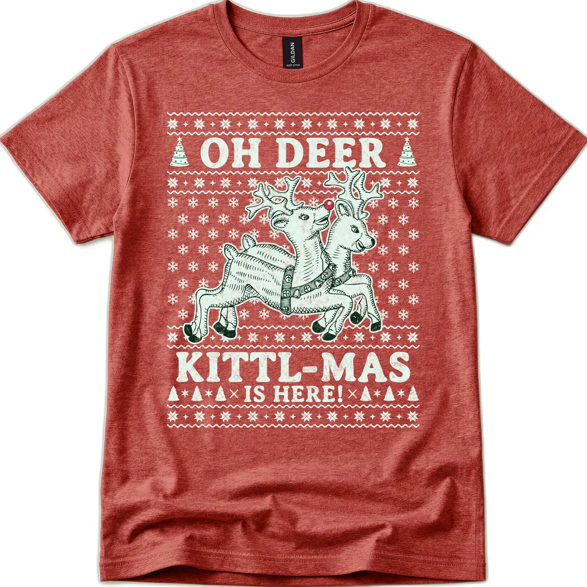 Oh Deer Kittl-Mas Is Here T-Shirt in Heather Cardinal